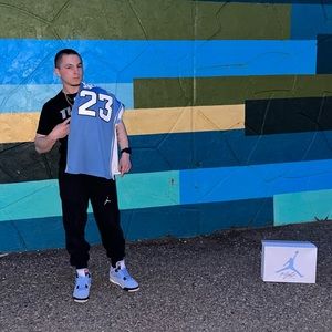 Meet your Posher, Dj